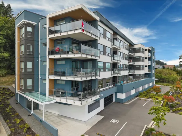 536 Island Hwy S #404, Campbell River, BC V9W 2C1