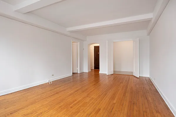 Rented by R New York | media 10