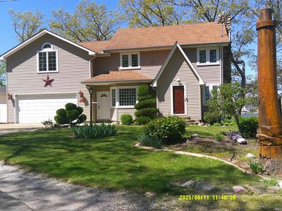 1080 Lane 210 Hamilton Lk, Hamilton, IN, 46742