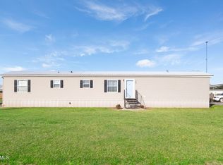 245 Secretariat Ln, Rayne, LA 70578
