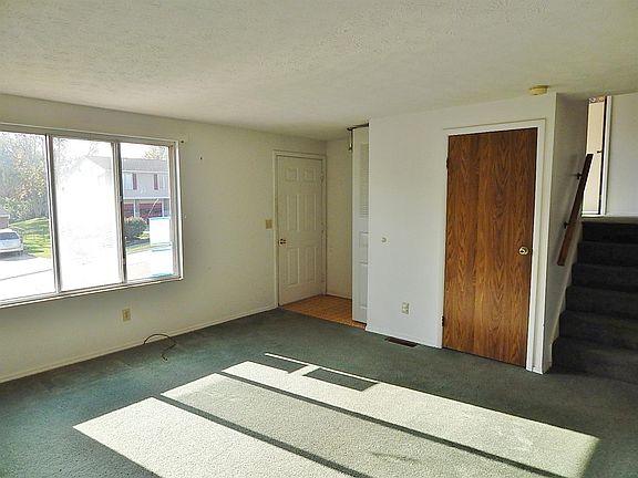 5th image of 4068 Circlewood Dr