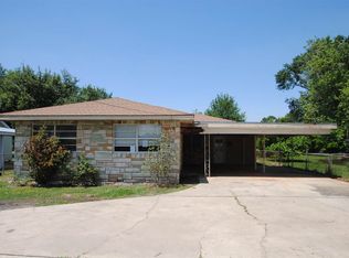 122 Foley Ave, Napoleonville, LA 70390