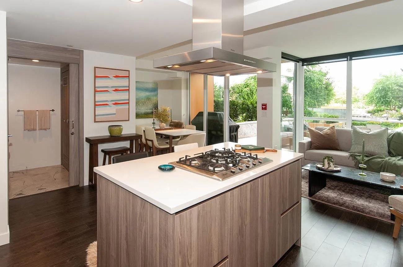 2 bed, 1300 sqft, $6,500 — Photo 4