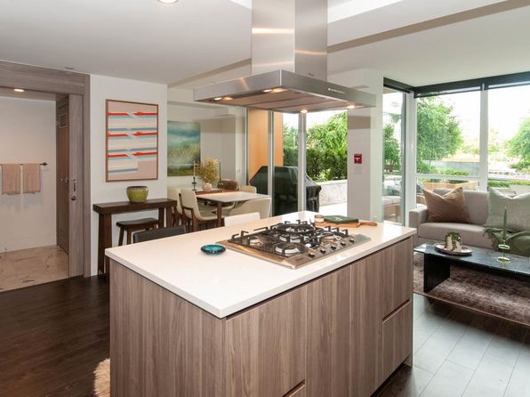 2 bedroom rental in Vancouver — photo 4