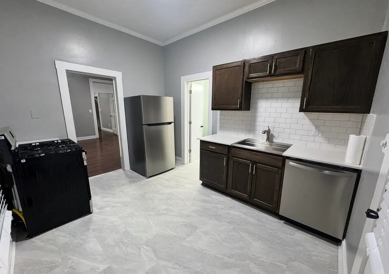 1 bed, 800 sqft, $1,250 — Photo 1