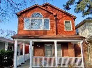 3427 Central St, Evanston, IL 60201