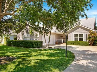 9255 SE Mercury St, Hobe Sound, FL 33455