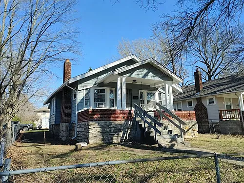 5401 Highland Ave Photo 1