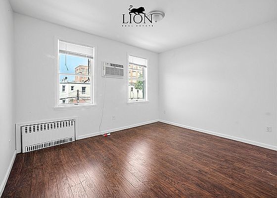 5th image of 2231 E 24th St #2