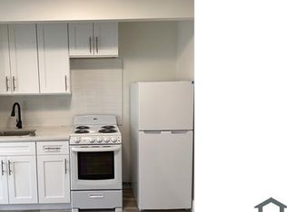 814 E 214th St #1A, Bronx, NY 10467