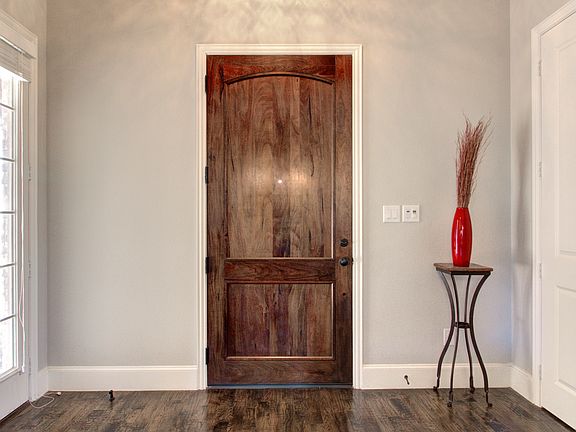 5th image of 7627 La Bolsa Dr