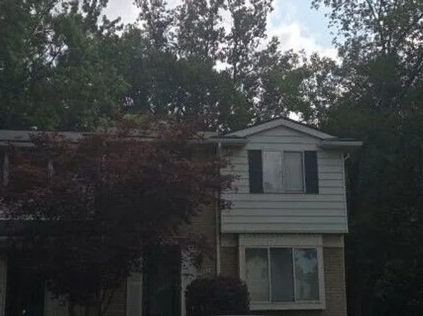 23652 Lahser Rd, Southfield, MI 48033