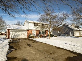 425 Providence Ave SE, New Philadelphia, OH 44663