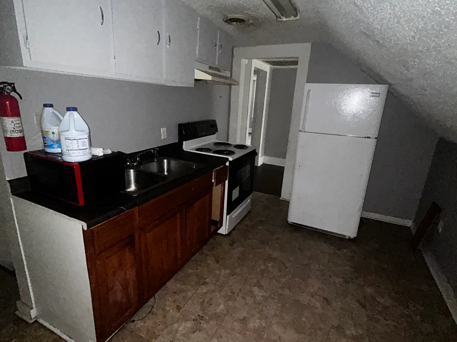 2 bed, 761 sqft, $1,000 — Photo 4