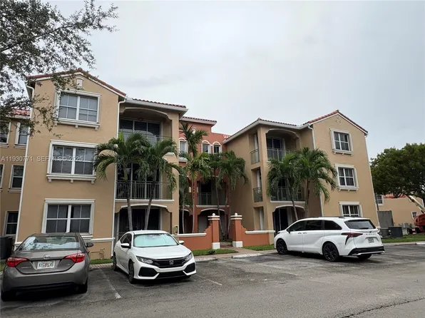 6340 NW 114th Ave APT 123, Doral, FL 33178