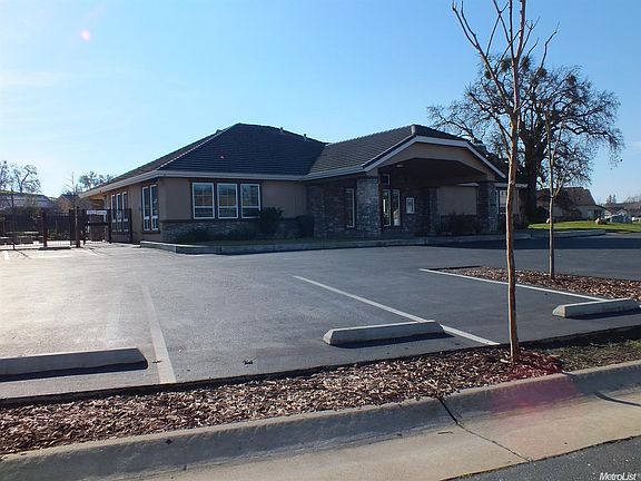 2nd image of 311 Gold Creek Dr