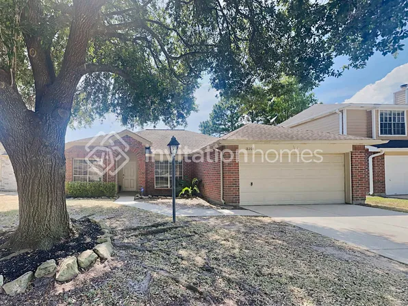 18203 Gravenhurst Ln, Tomball, TX 77377