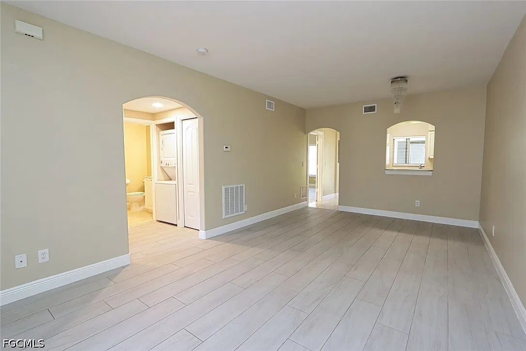 4167 Castilla Cir — Photo 2