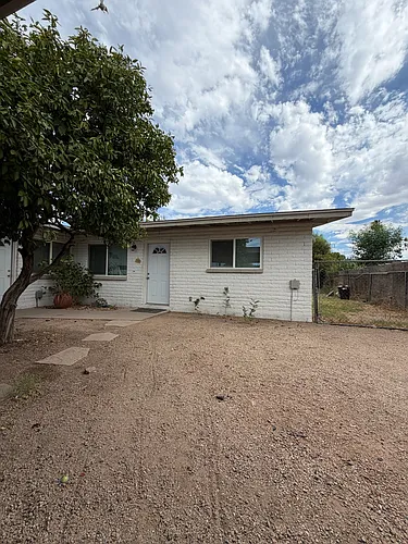 711 E Marilyn Ave #711 Photo 1
