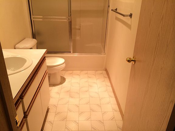 2nd image of 10215 Lundeen Pkwy APT C5