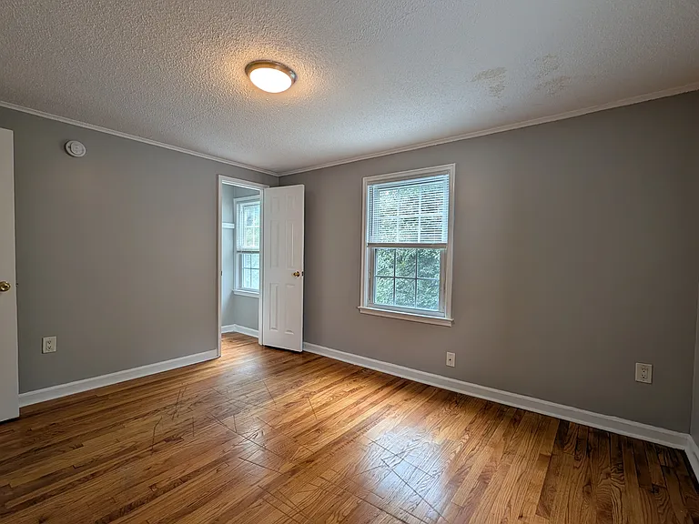Diamond Ridge Apartments — Photo 15