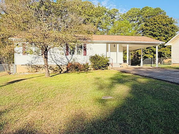 2nd image of 360 S 18th St