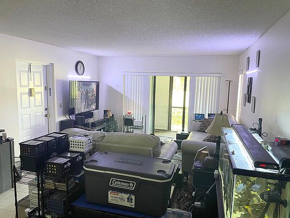 5th image of 721 Sunny Pine Way APT C1