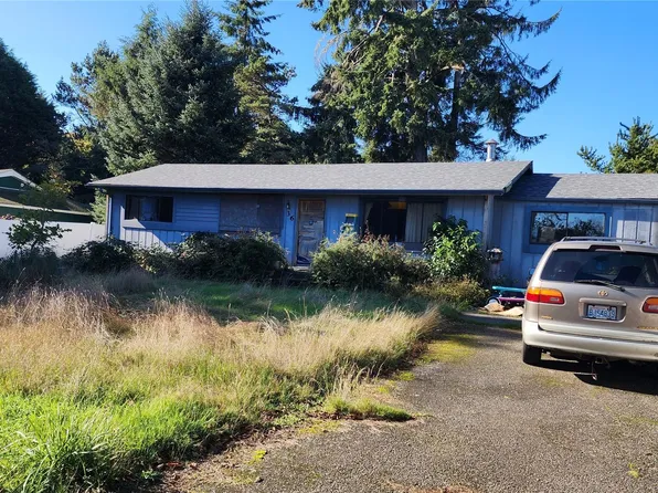 36 Etta Place, Hoquiam, WA 98550