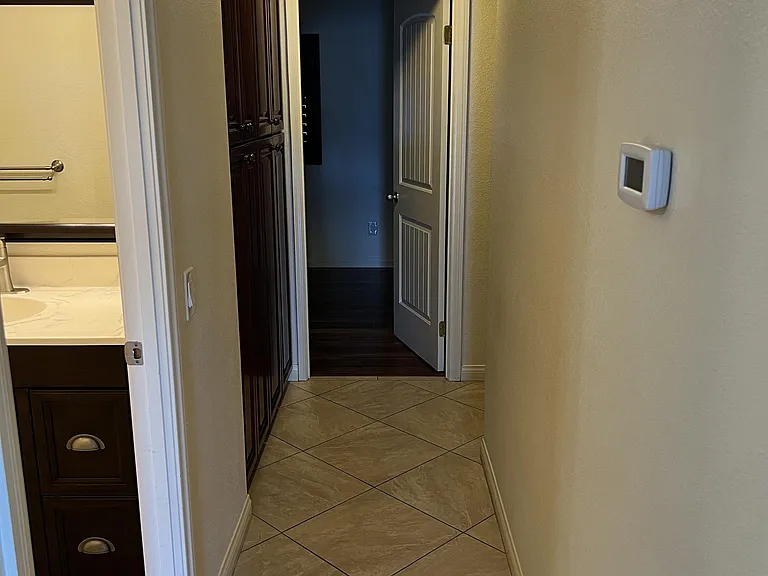 2683 Caulfield Dr — Photo 7