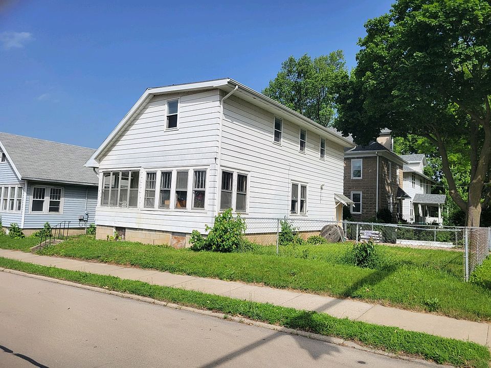 1512 E 4th St, Sterling, IL 61081 Zillow