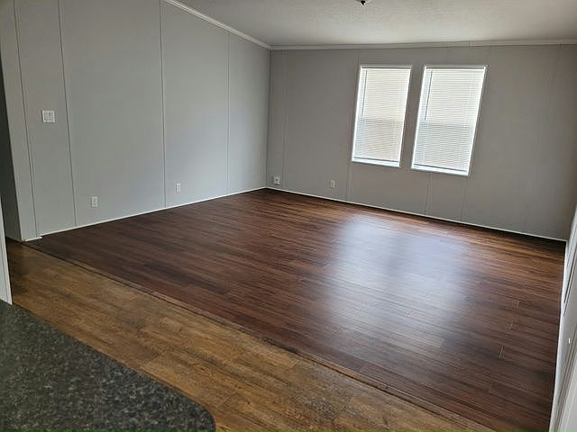 1st image of 4812 NW 1st Ave #135