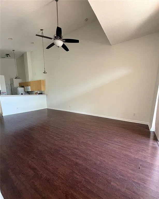3 bed, 2.0 bath, 1311 sqft, $1,475 — Photo 3