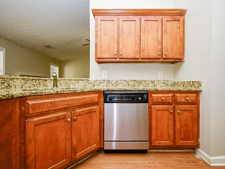 125 Cheyenne Dr — Photo 6