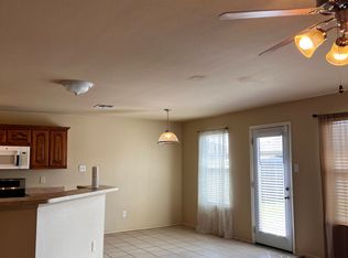 245 Willow Creek Ln, Terrell, TX 75160