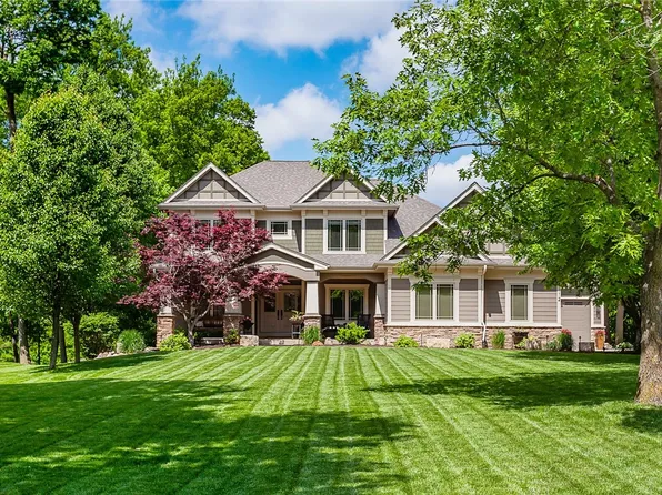 2112 SW Woodside Ct, Ankeny, IA 50023