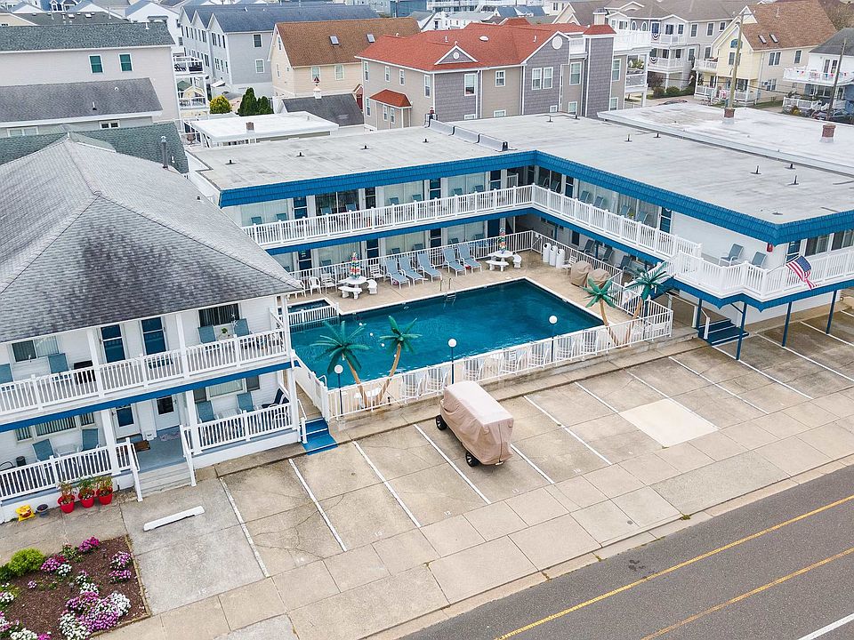 1st image of 1205 Surf Ave #13