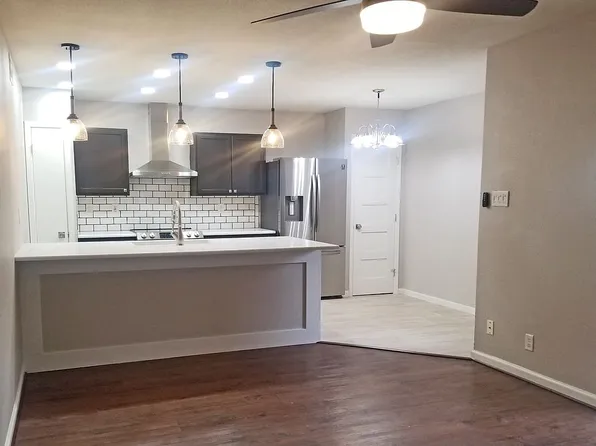 2600 Penny Ln APT 105, Austin, TX 78757