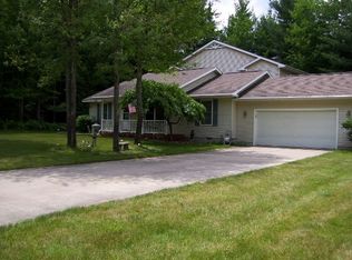 135 Antler Trl, Prudenville, MI 48651