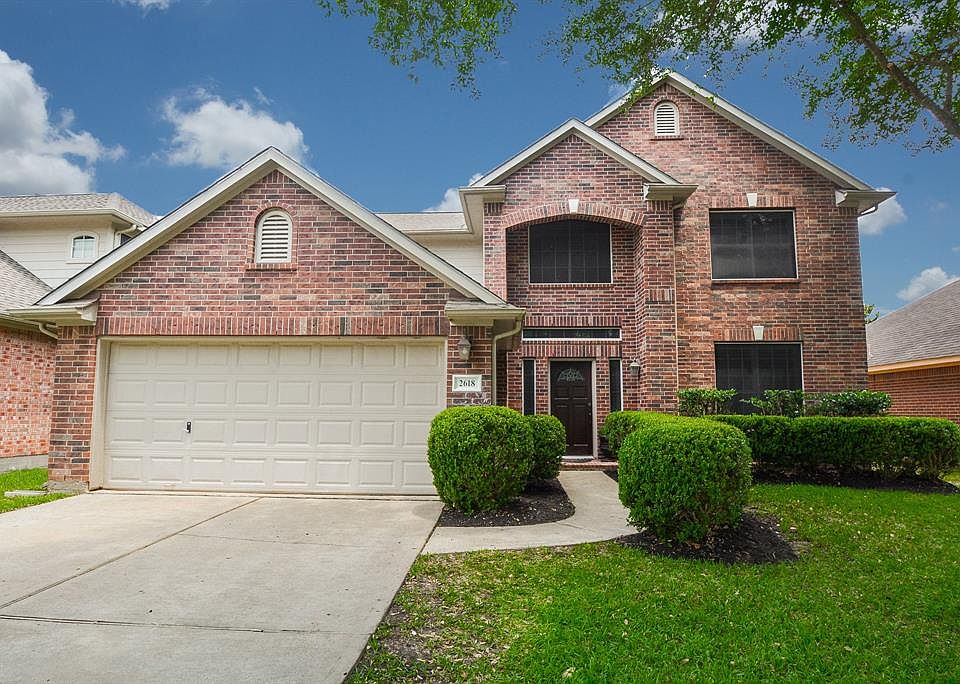 1st image of 2618 Falling Forest Ct