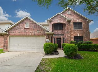 2618 Falling Forest Ct, Richmond, TX 77406