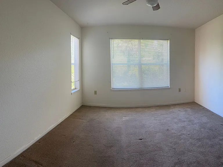 940 Village Trl #6-304 — Photo 7