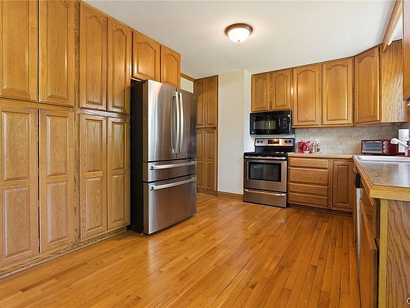 4th image of 7708 Gifford Rd