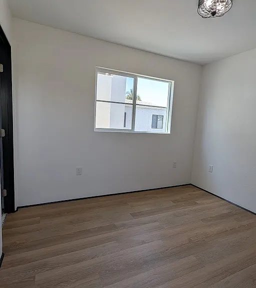 3443 Collier Ave — Photo 9