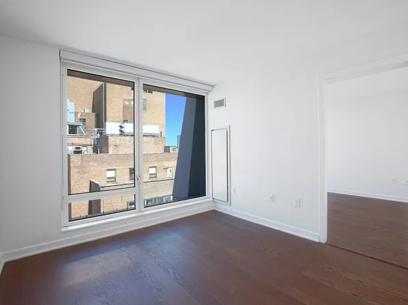 400 West 113th Street image 1 of 15