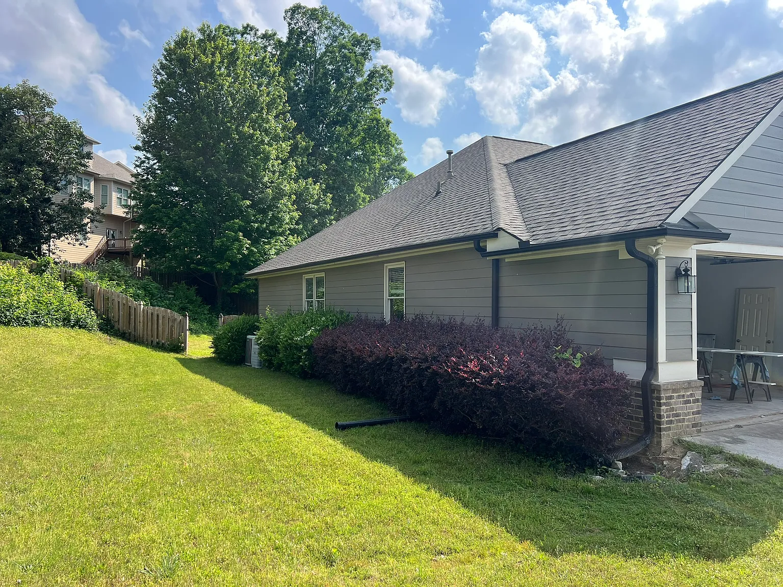 3 bed, 2640 sqft, $2,795 — Photo 2