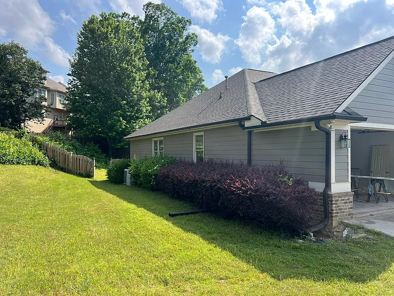 7503 Brookstone Cir — Photo 2