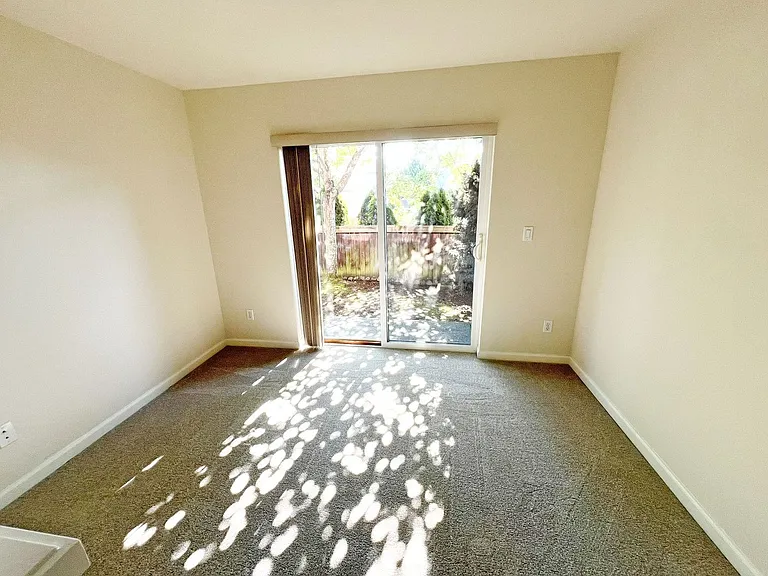 4507 Evanston Ave N #B — Photo 19