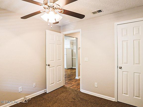 5th image of 100 Fairway Park Blvd Unit 2004