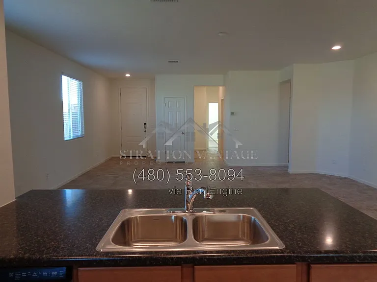 13004 W Fleetwood Ln — Photo 10