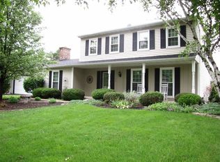 1123 Faireno Ct, Naperville, IL 60540